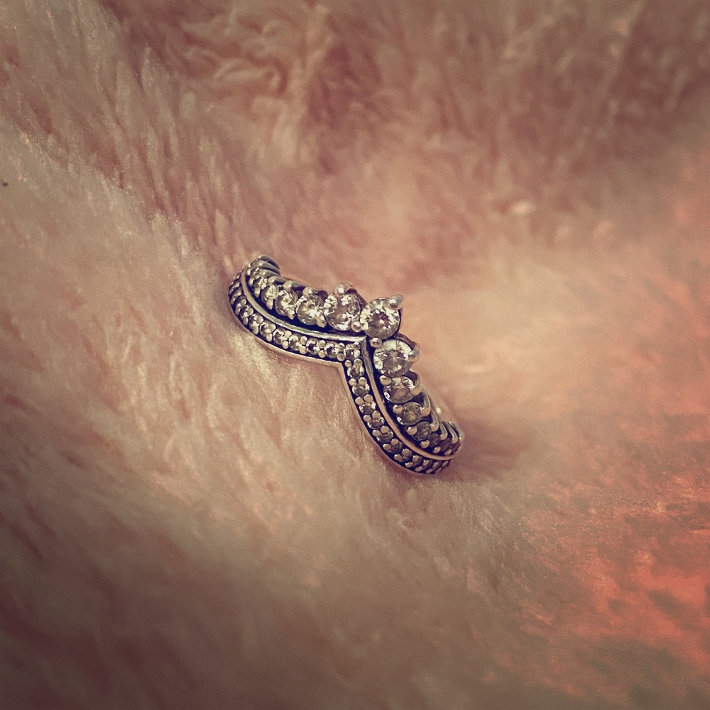 Pandora princess wishbone ring